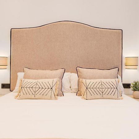 New Design Apartment - Private Patio - Gallos 2 Севилья Экстерьер фото